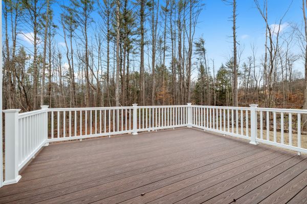Deck Rail Repair in Redwood City