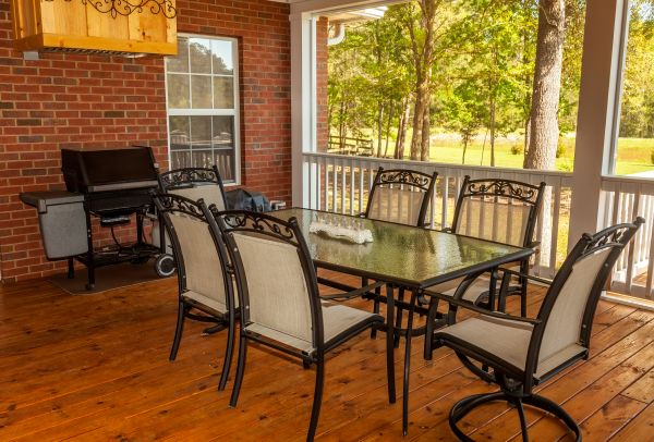 Cost of Residential Deck Installation in Redwood City